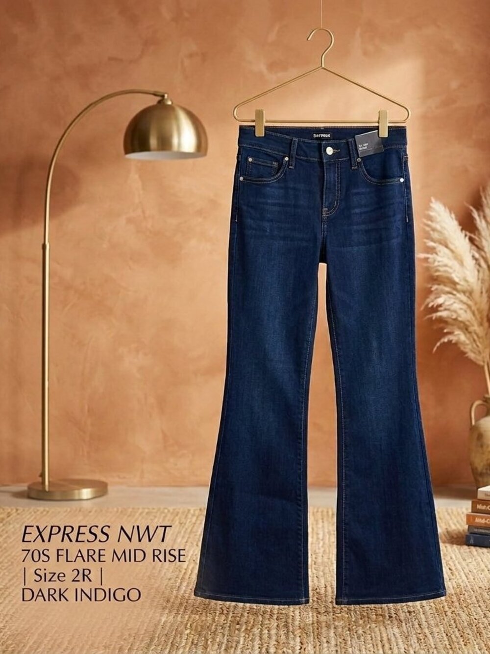 Express NWT 70s Flare Mid Rise Jeans Size 2R Dark Indigo Wash Blue